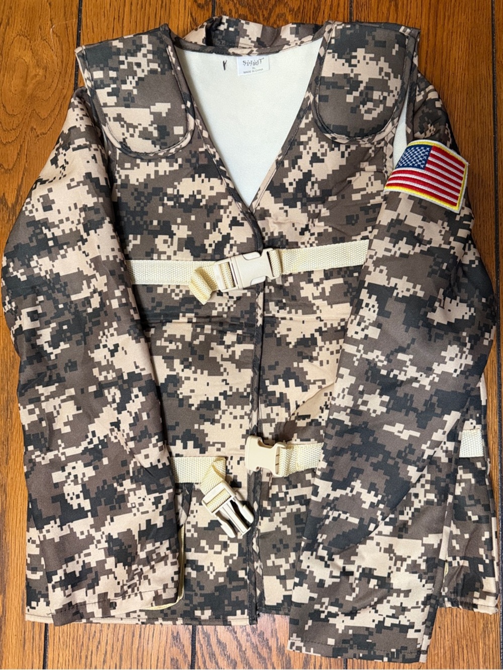 Spirit Halloween Kids Digital Camo Jacket with American Flag Patch - Brown & Tan